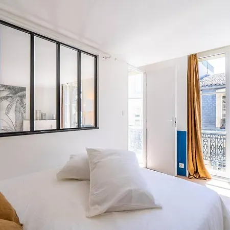 Entier De Gamme Apartment